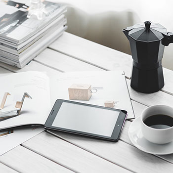 专业幻龙玩家【Momoyih】顶级身材御姐女神，饱满的肥臀乘骑超大号幻龙，垂涎欲滴白嫩小穴超诱人！